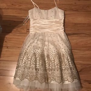 elegant cream and gold dress!!